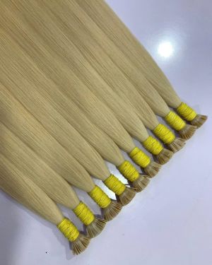 Flat-tip hair – Blonde color