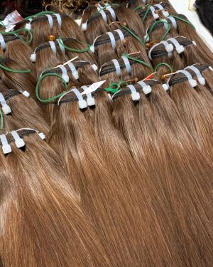 Weft hair – Bone straight – Brown